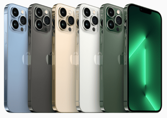 alt="Apple iPhone 13 Pro Max in different color variants"
